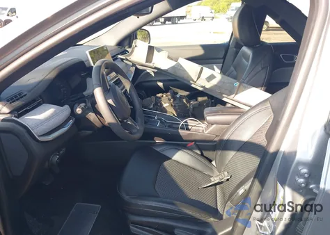 2024 Jeep Compass Latitude 4X4 z USA, uszkodzony, nr VIN 3C4NJDBN2RT607133